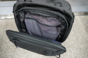 27 travel backpack mesh pockets