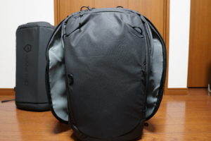 7 travel backpack side pocket open