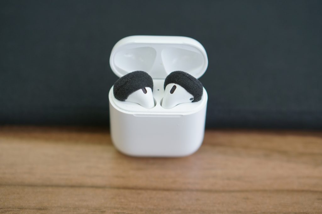Airpods（エアポッズ）スポンジ・イヤパッド装着で快適さアップ - whattodotomorrow