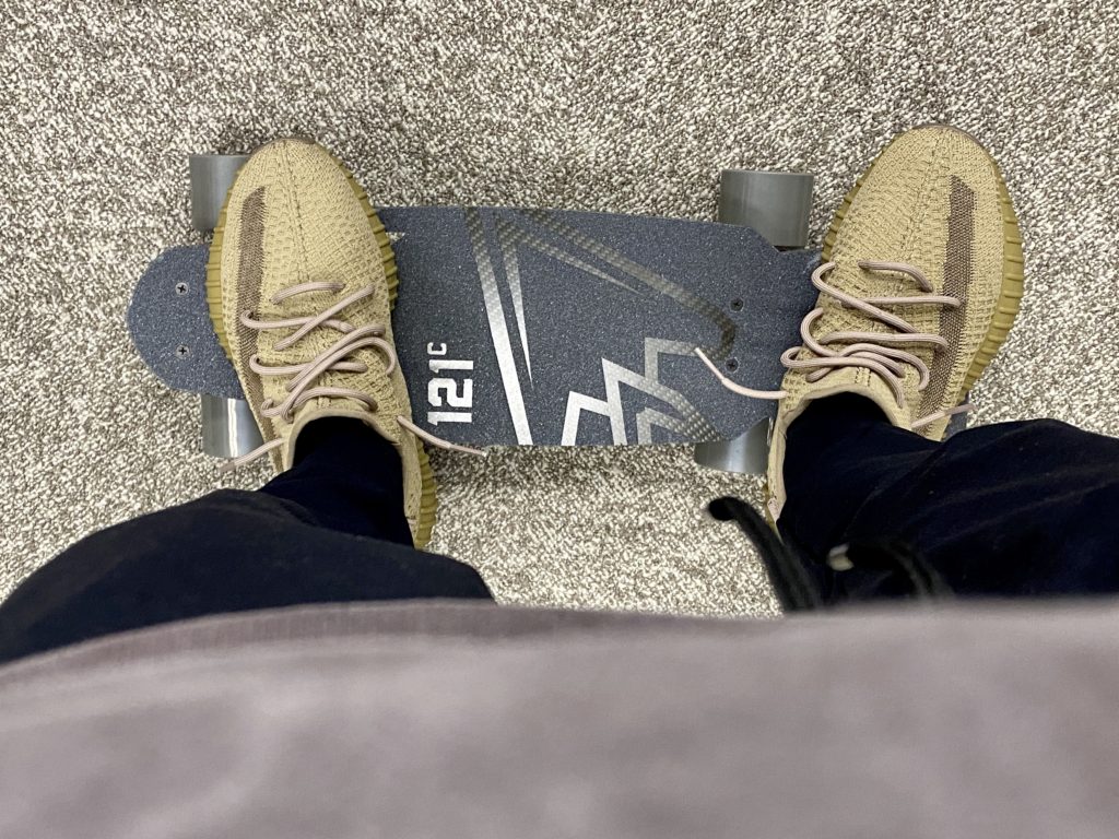 Yeezy Boost 350 V2 Earth skate board